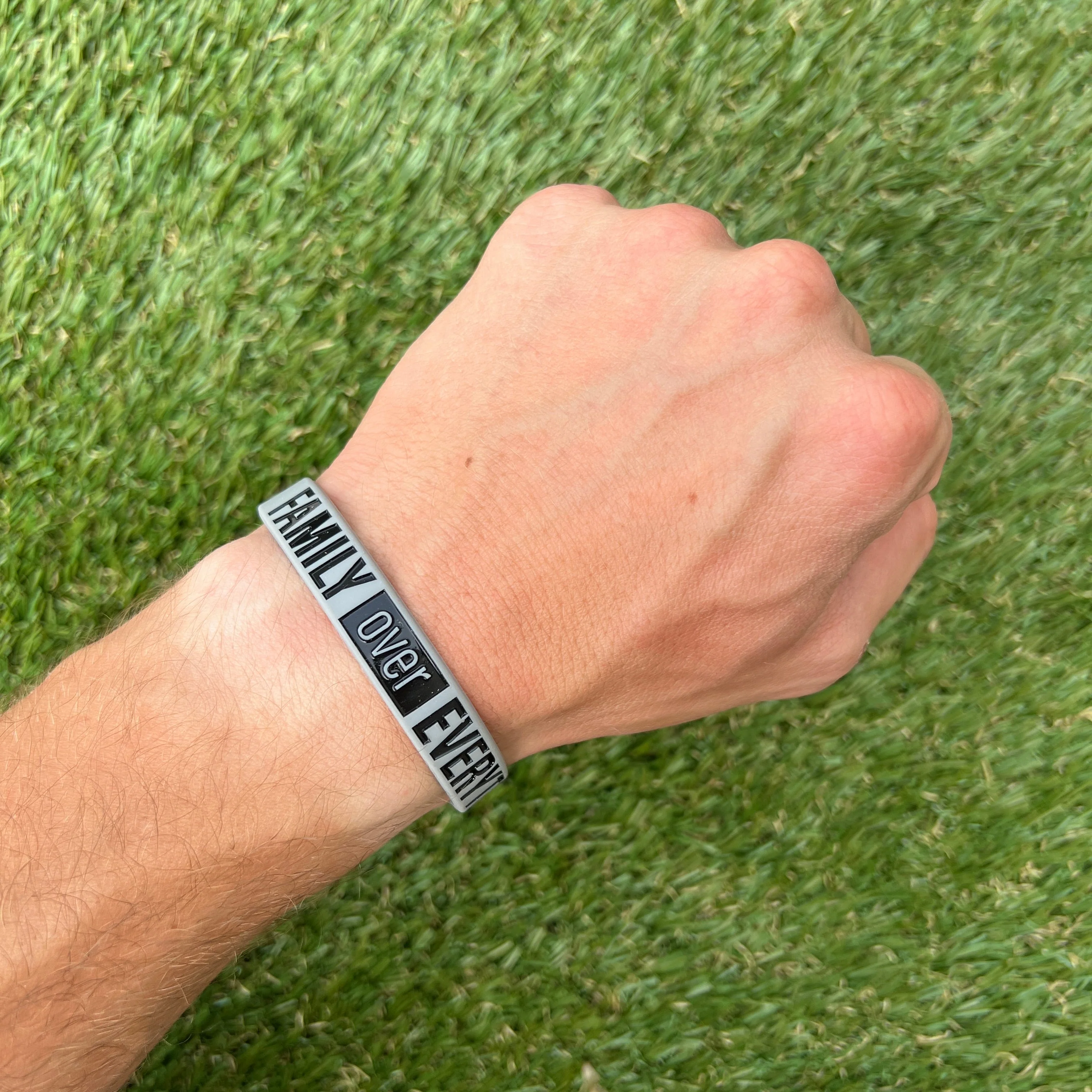 FAMILY OVER EVERYTHING Wristband - Image 2